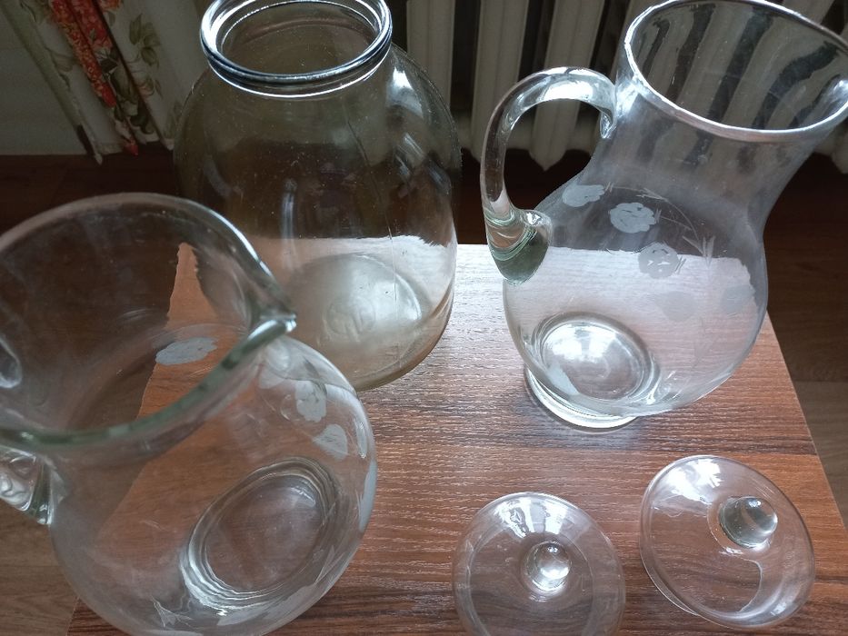 Кувшин стеклянный