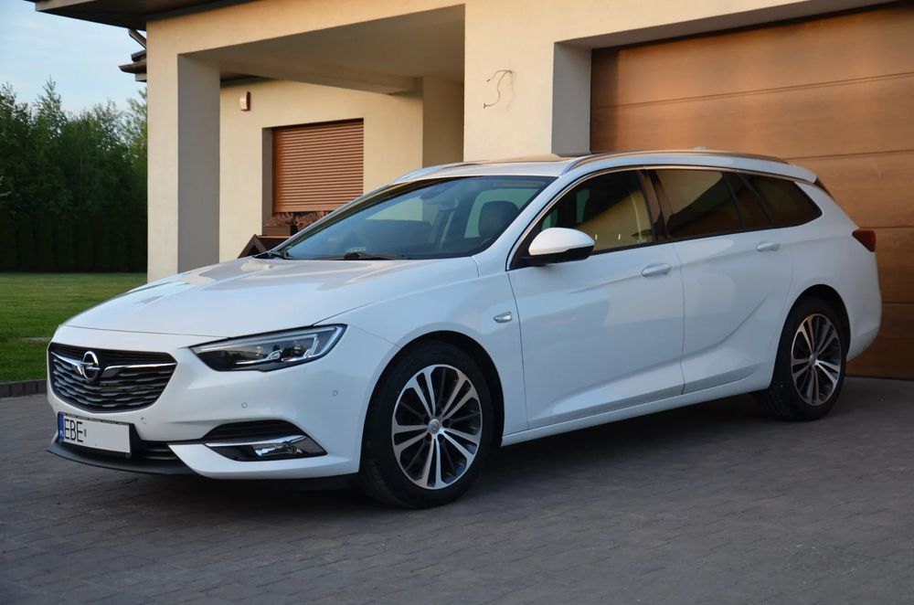 Opel Insignia 2.0 Alu18 Panorama Szyber  Oryginał Lakier Led Super Stan Z Niemiec