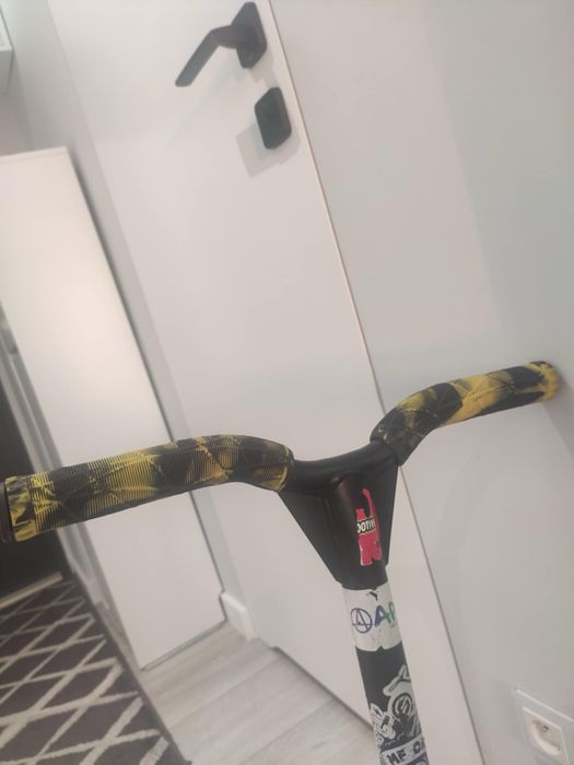 Custom hulajnoga oxelo