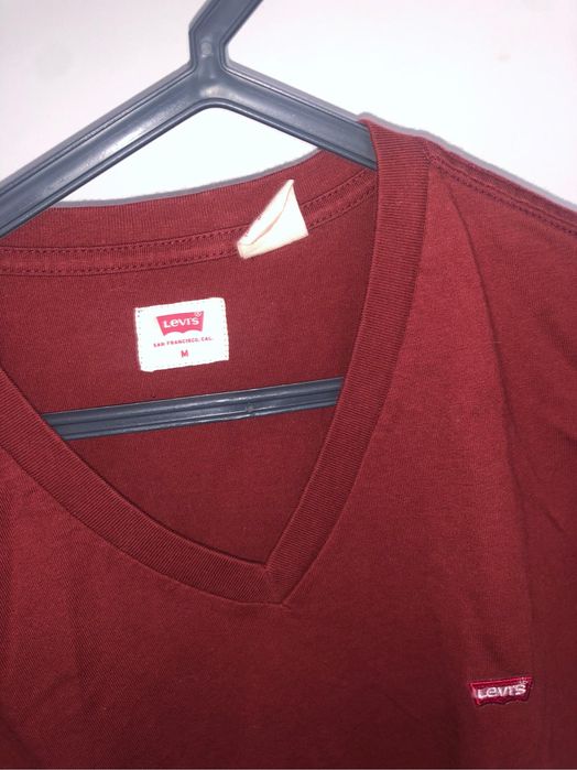 Camisola Levis Vermelha