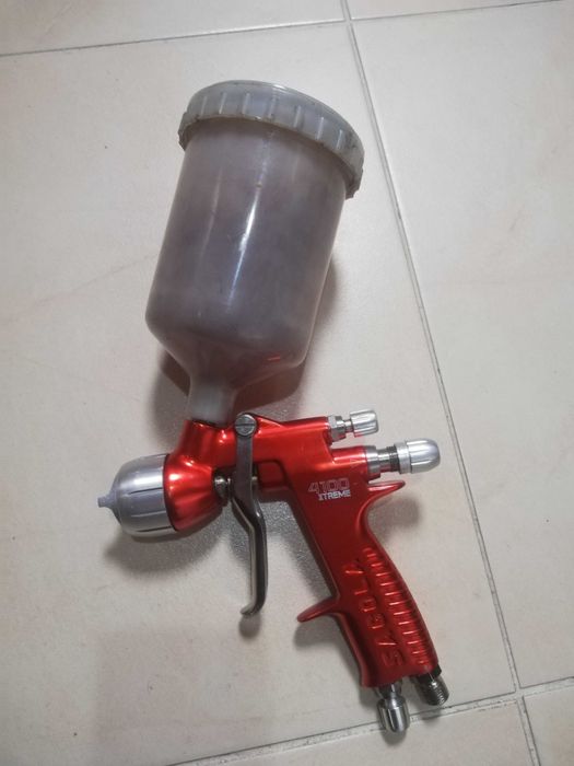 Pistolas de pintura Sagola 4100, 4400 e 4500