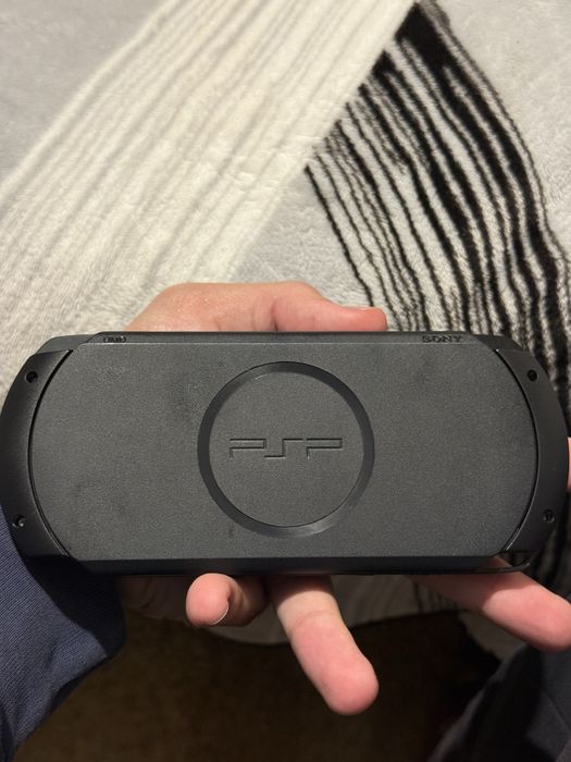 PSP E-1004 Street com Caixa e Manuais Originais
