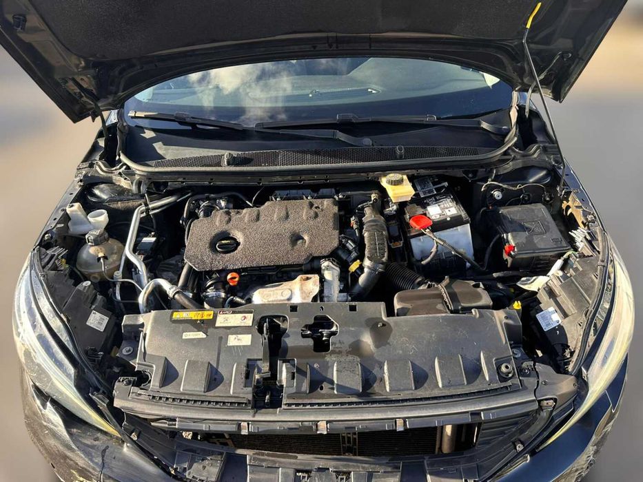 Peugeot 308 II SW 1.5 BlueHDi de 2018 Salvado