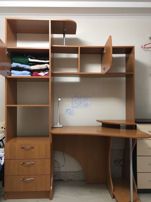 Продам письменный стол