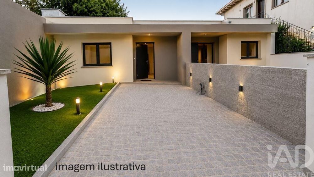 Moradia geminada T2 em Barcelinhos de 60 m2