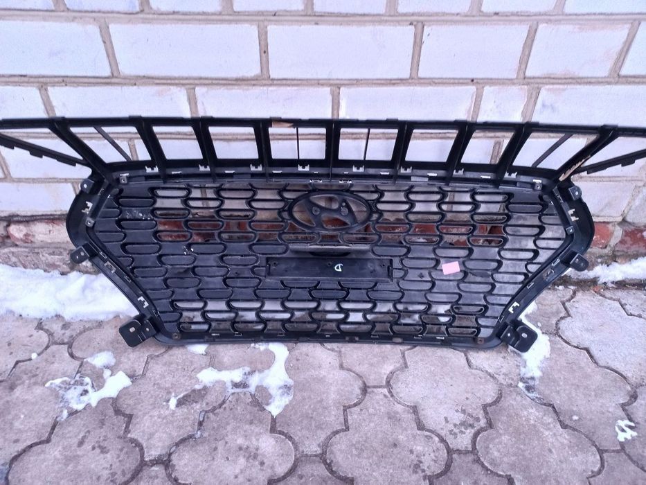Решетка радиатора Hyundai i30 2016-