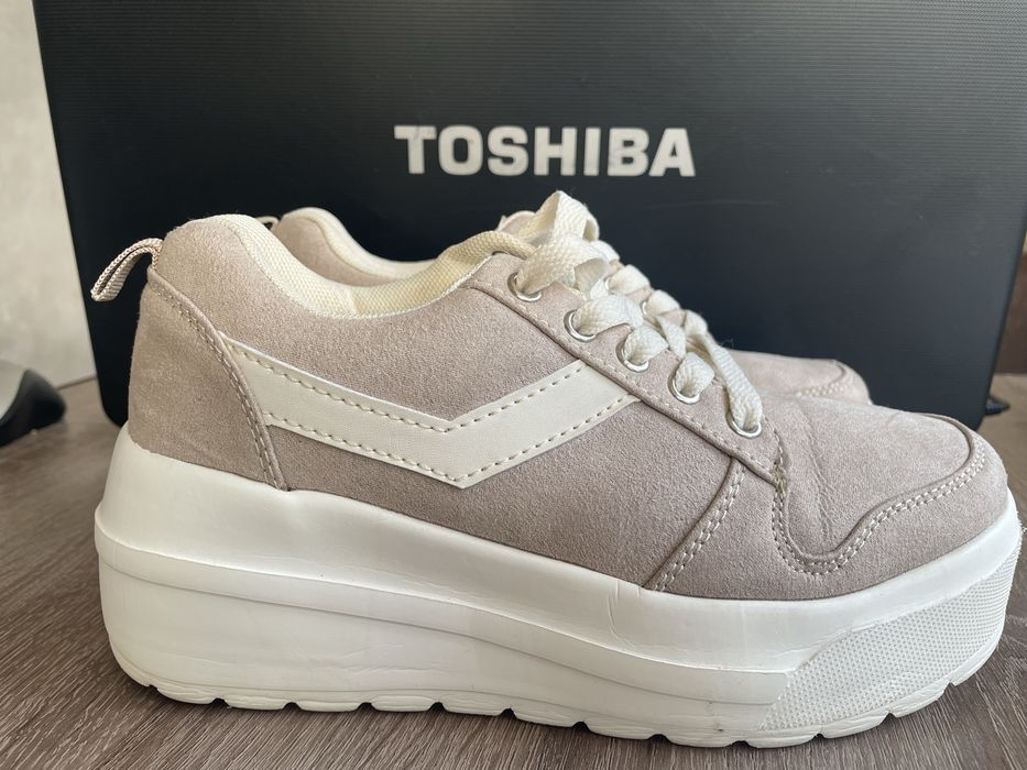 Кеди, кросівки primark