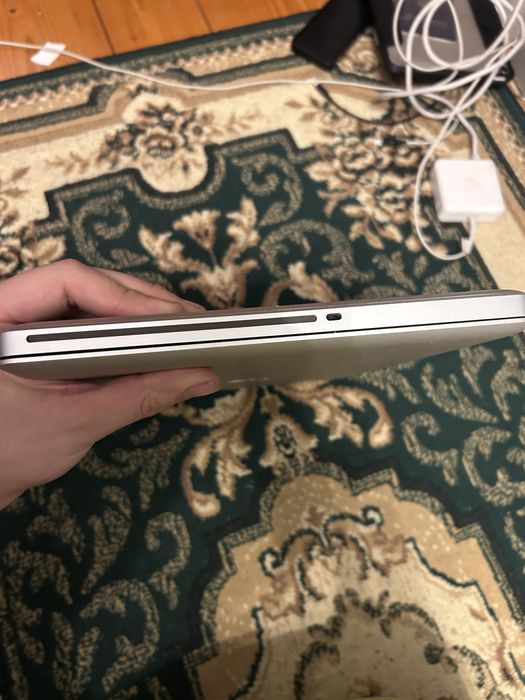 Apple macbook pro 2010 15
