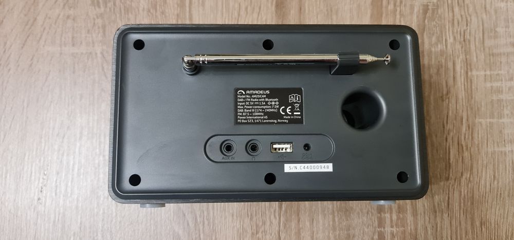 Radio amadeus DAB+ fm Usb kolorowy wyświetlacz