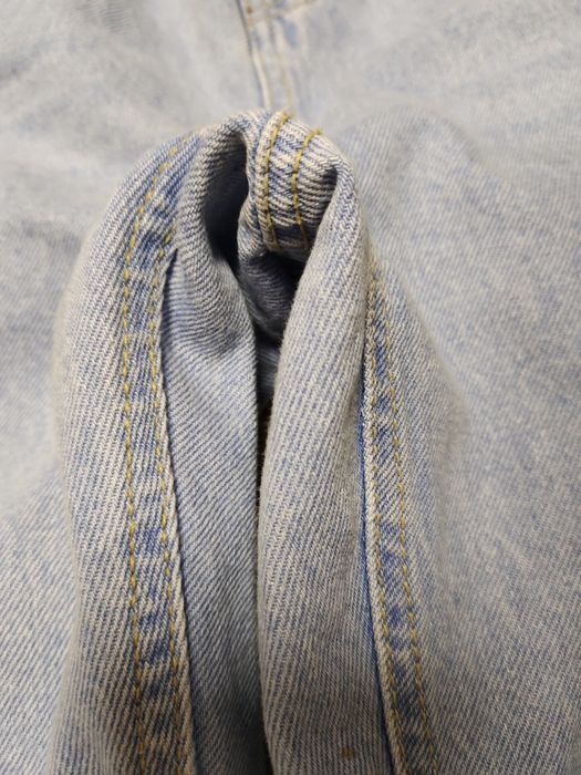 Джинсы фирмы  Denim