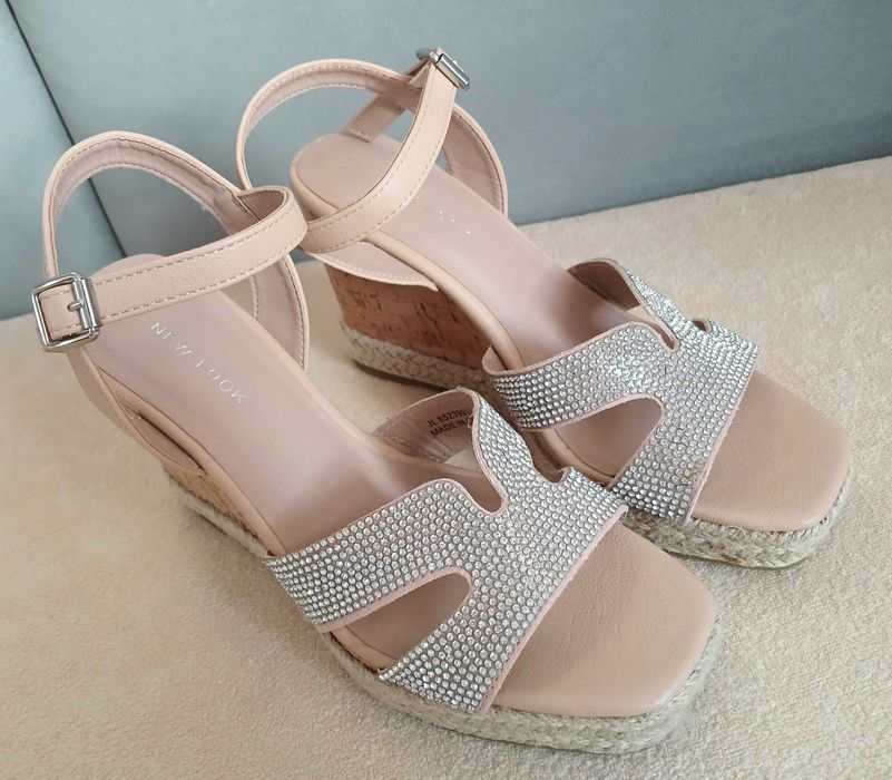 sandały 37 r stan idealny New Look