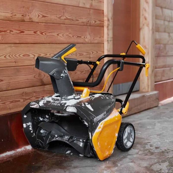 Odśnieżarka akumulatorowa ST 700e