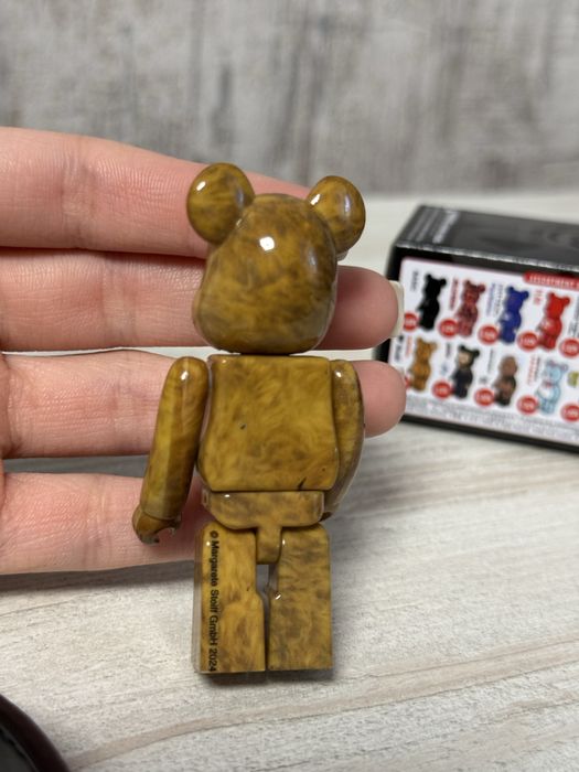 Продам Bearbrick