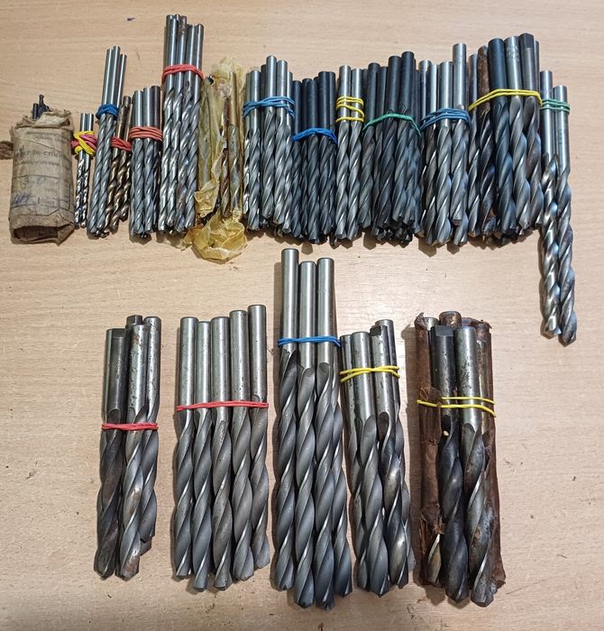 Мітчик плашка лерка М метрична G трубна К конічна UNC UNF UNEF різьба