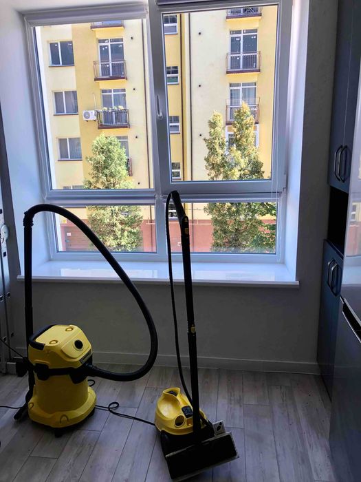 Прибирання Клінінгові послуги