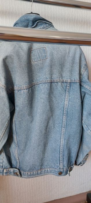 Джинсовая куртка