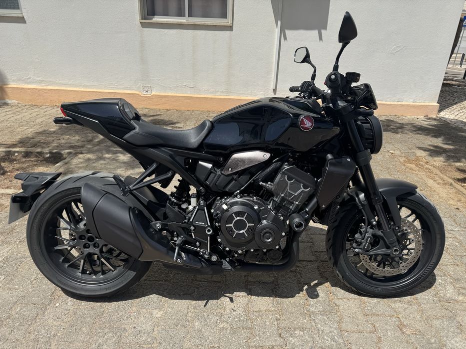 Honda cb1000r Black Edition