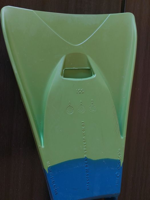Surf/BodyBoard/Snorkeling Top Térmico e Barbatanas Criança