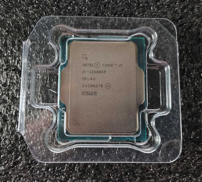 Процесор Intel Core i5 12600KF / AMD Ryzen 8400F 7500F