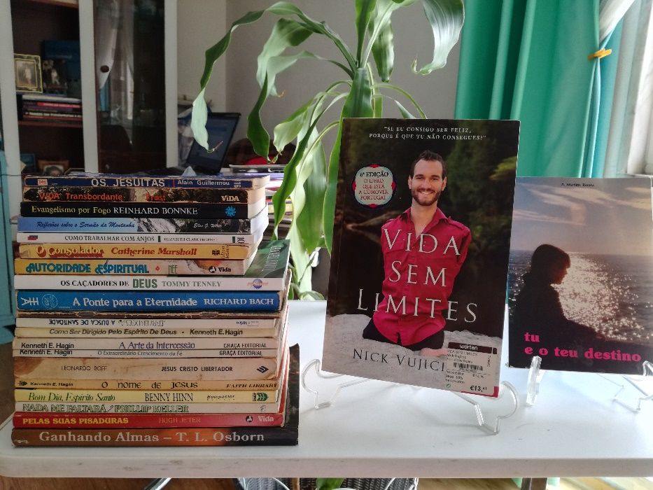 Books, New and Used64563983472385121