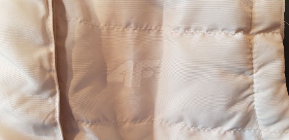 Bezrękawnik damski 4F H4Z17-KUD002 S biały