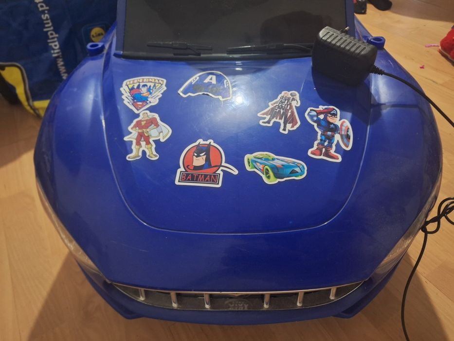 Carro criança a funcionar