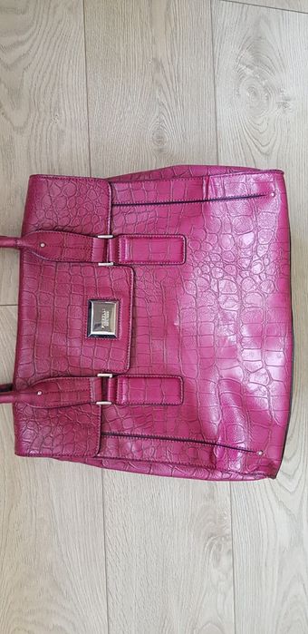 Fiorelli-duża torebka w kol. fuksji