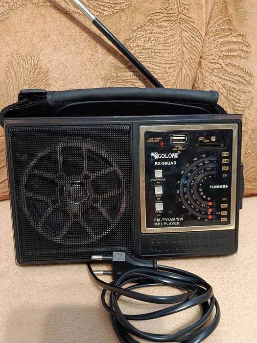 Радіоприймач Golon RX-98UAR – FM/AM/SW, USB, SD-карти, мережа та батарейки