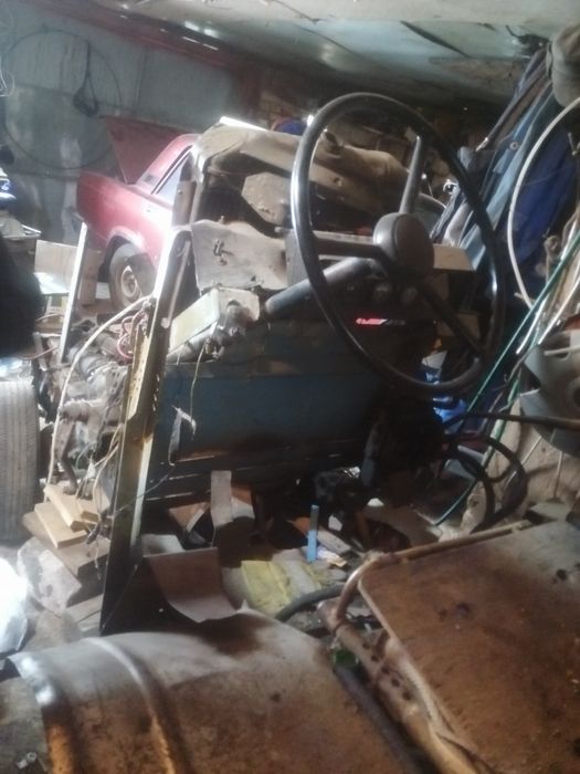 Продам трактор саморомний