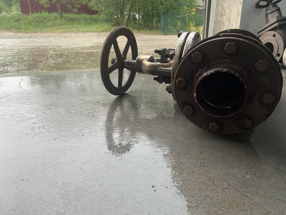 Вентель запорний фланцевий з нержавіючої сталі ДУ 150