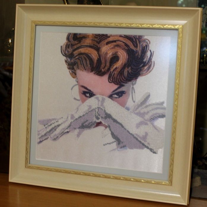 Картина бісером "Мисливиця"