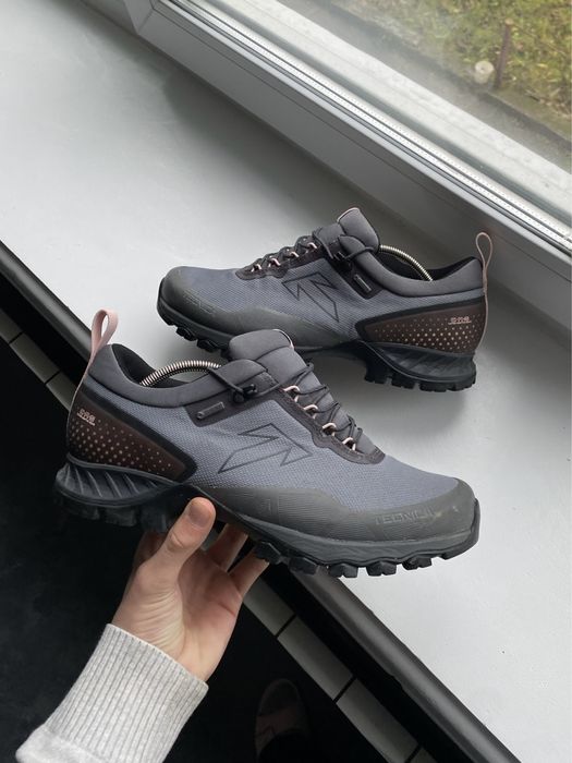 Оригінал! Кросівки Tecnica Plasma S GORE-TEX. Розмір 41: 2 890 грн