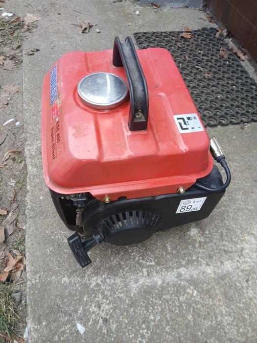 Agregat prądotwórczy  800w  jednofazowy 2t