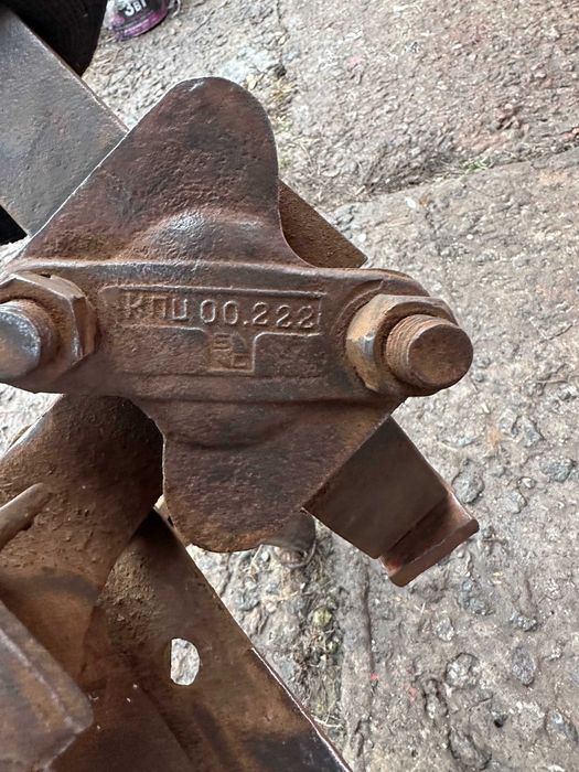 Культиваторная стойка