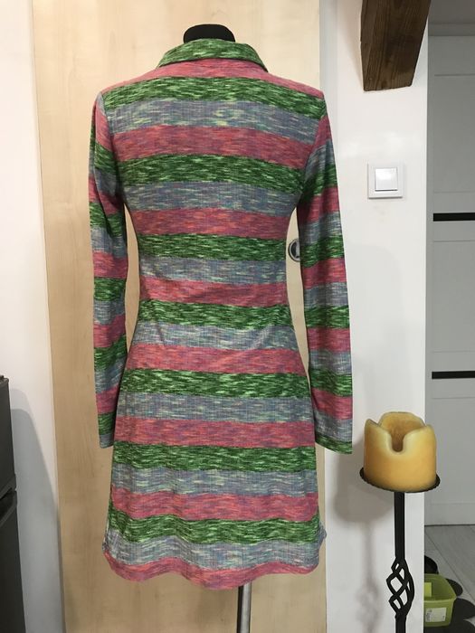 Elegancka sukienka Zara rozmiar S stan bdb