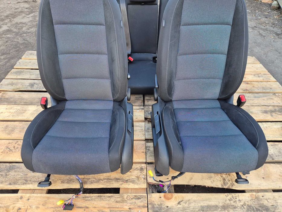 Wnętrze Fotele Kanapa Alcantara Welur VW GOLF 6 VI /5 Hatchback Europa