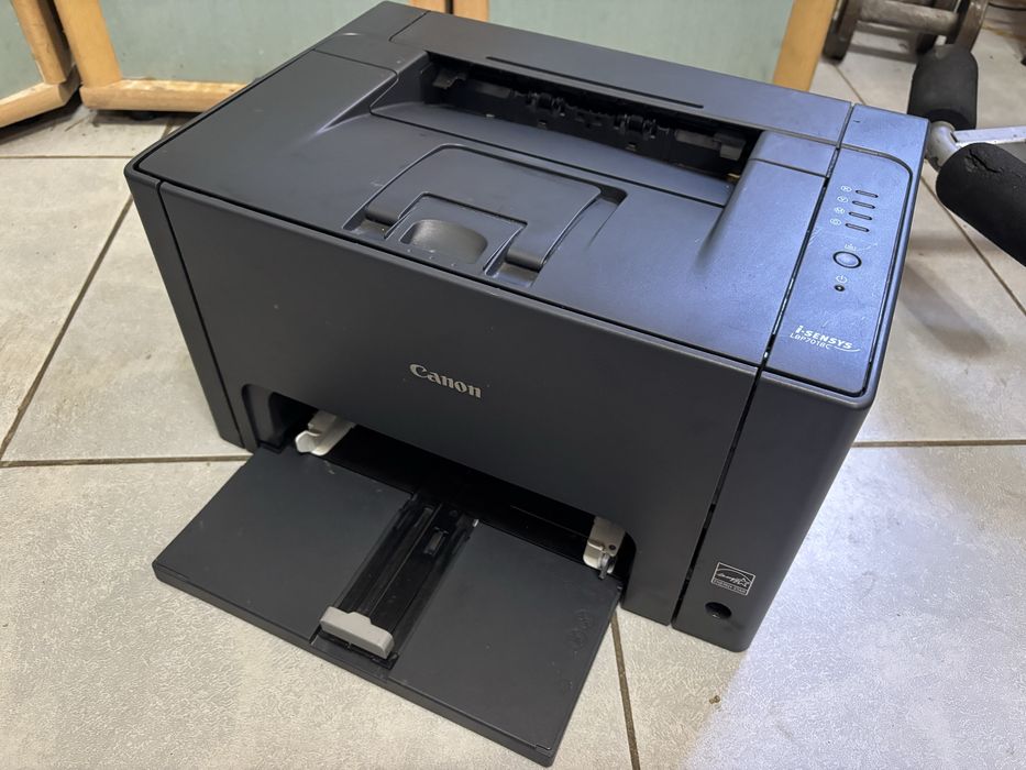 Кольоровий лазерний Принтер canon i-sensys lbp7018c