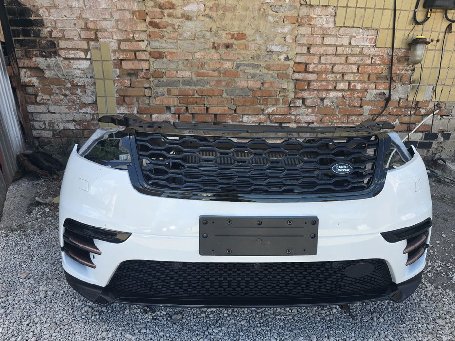 Бампер, + касета радіаторів,Reng Rover Velar