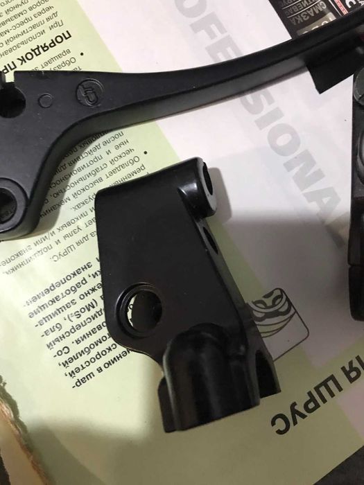 Продам нову моторучку з кріпленням.