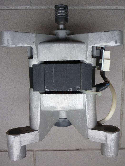 Silnik pralki Indesit hotpoint welling YXT220-2B Ariston