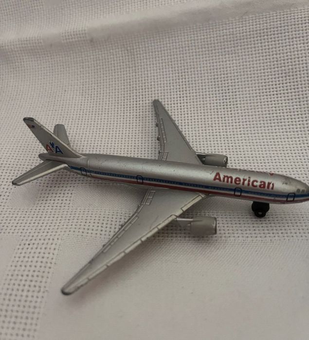 Самолеты из аэропорта