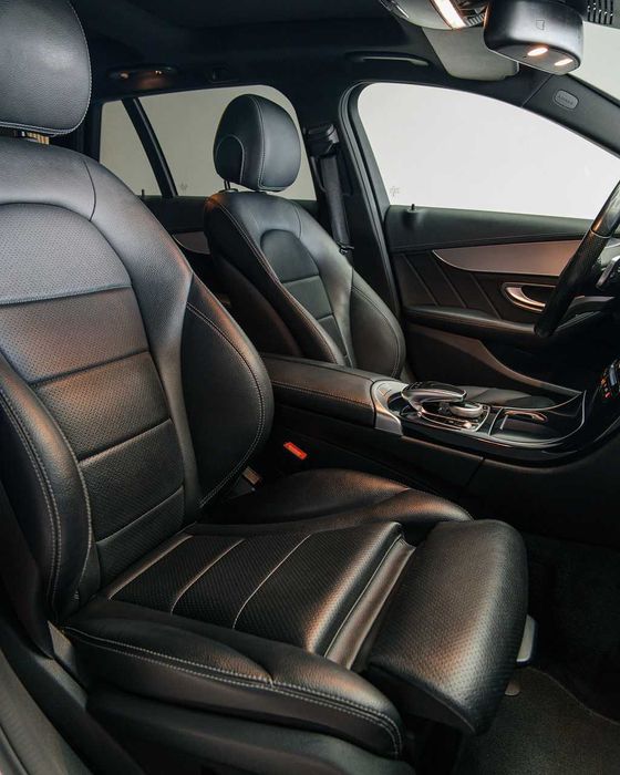 Mercedes C180 AMG Aut..