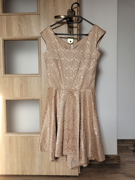 Sukienka złota z tłoczeniem wesele studniówka komunia S/M