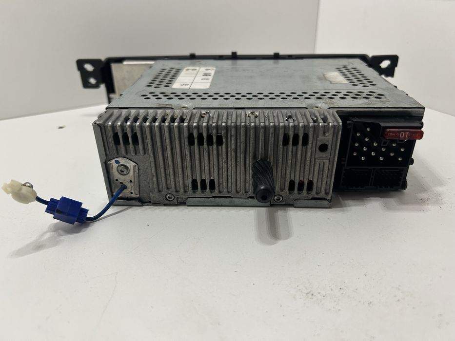 Fabryczne radio BMW 3 Business