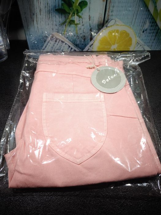 Spodnie jeansowe różowe