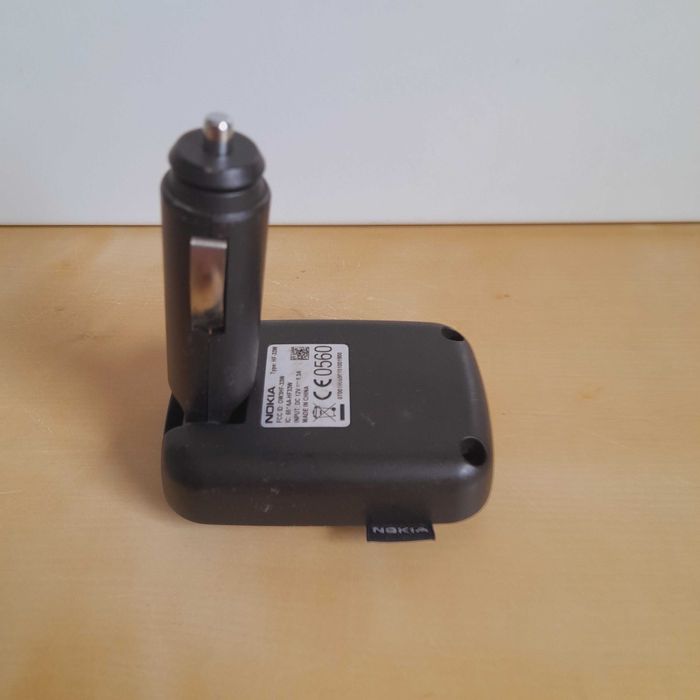 Zestaw głośnomówiący NOKIA HF-33W