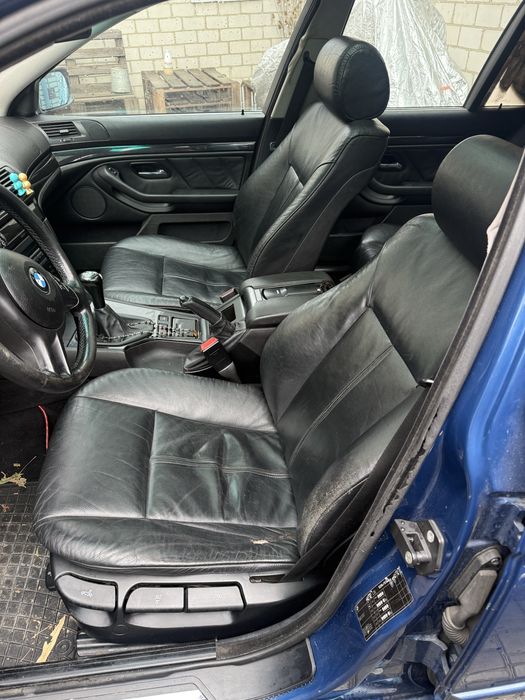 Салон е39 туринг