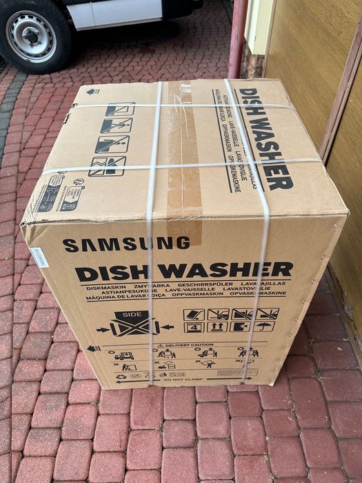 Zmywarka Samsung DW60M6031BB