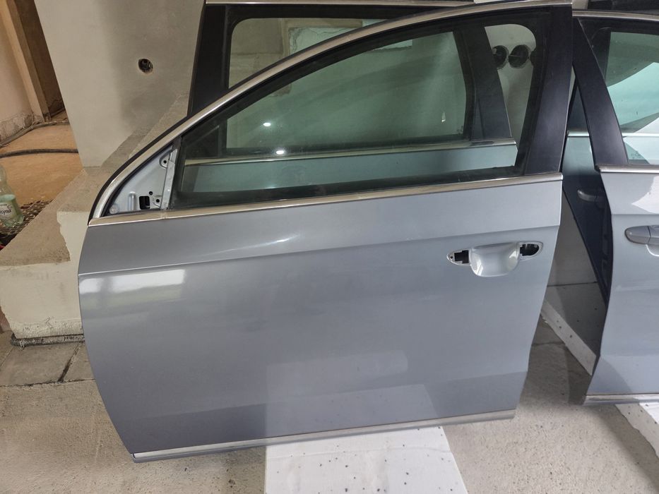 Sprzedam drzwi passat b7 LC7Z