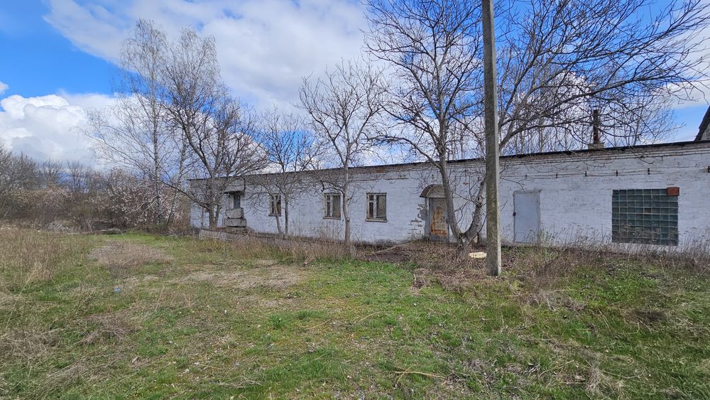 Продам нежитлове приміщення Сонячне